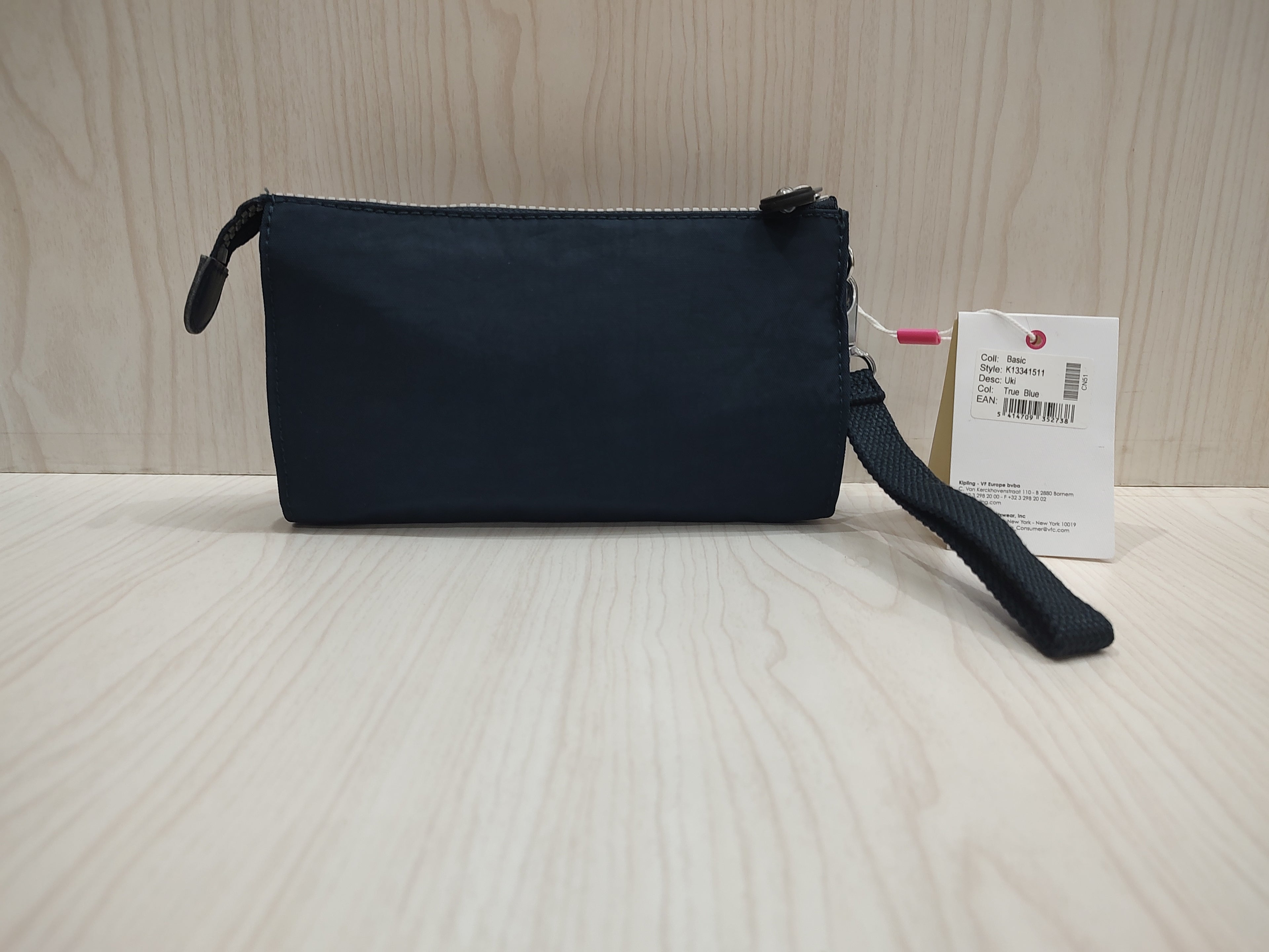 🌌 Multi-Pocket Travel Wristlet & Organizer Clutch