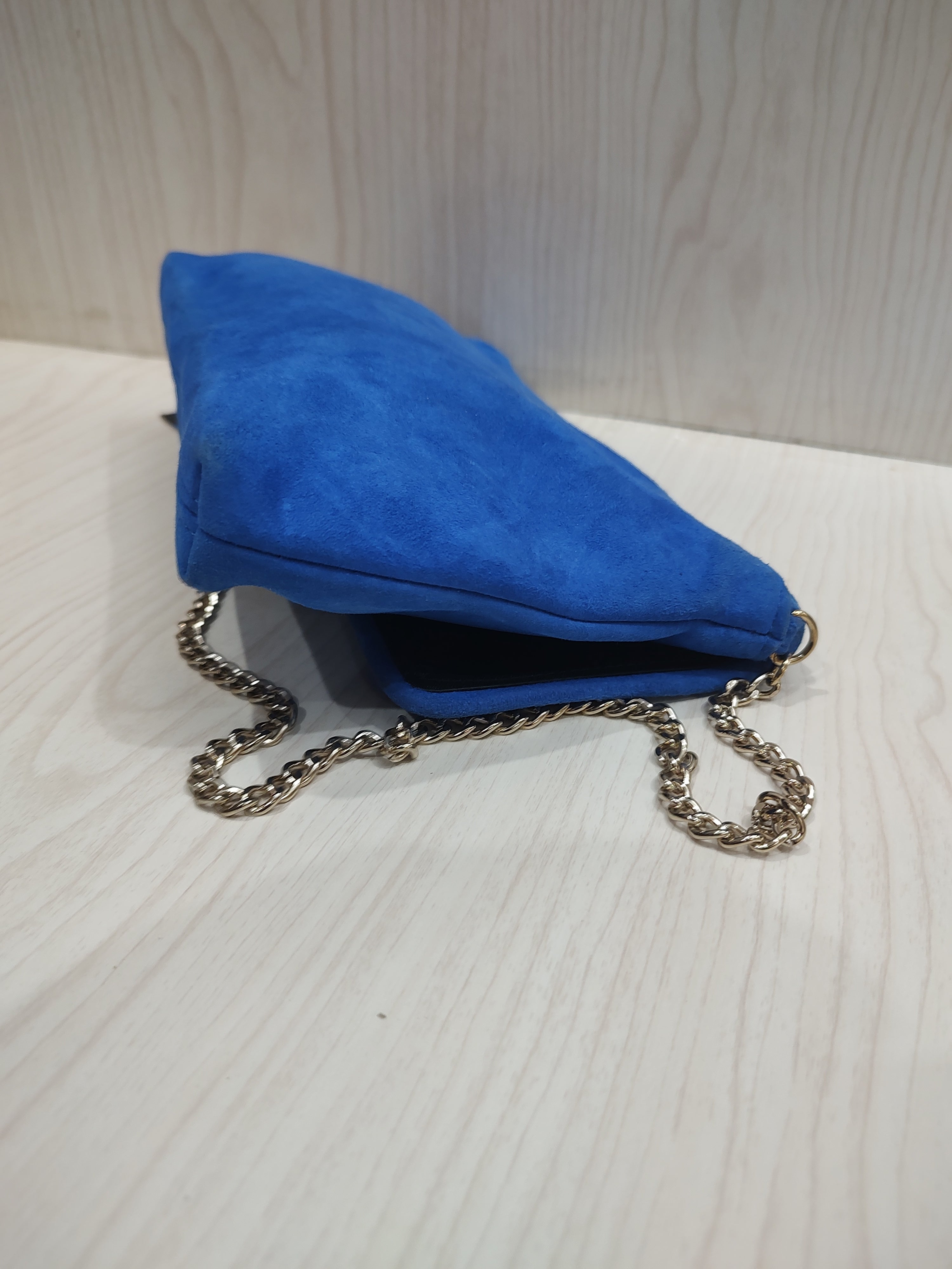 💙 Cobalt Blue Faux Suede Crossbody Clutch