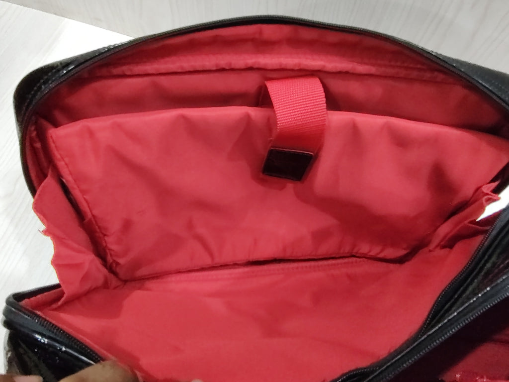 💼 Glossy Black Croc-Embossed Travel & Laptop Briefcase