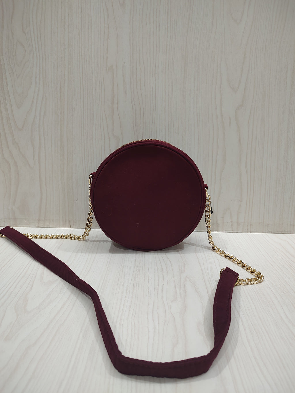 🍒 Burgundy Faux-Suede Circular Crossbody Bag
