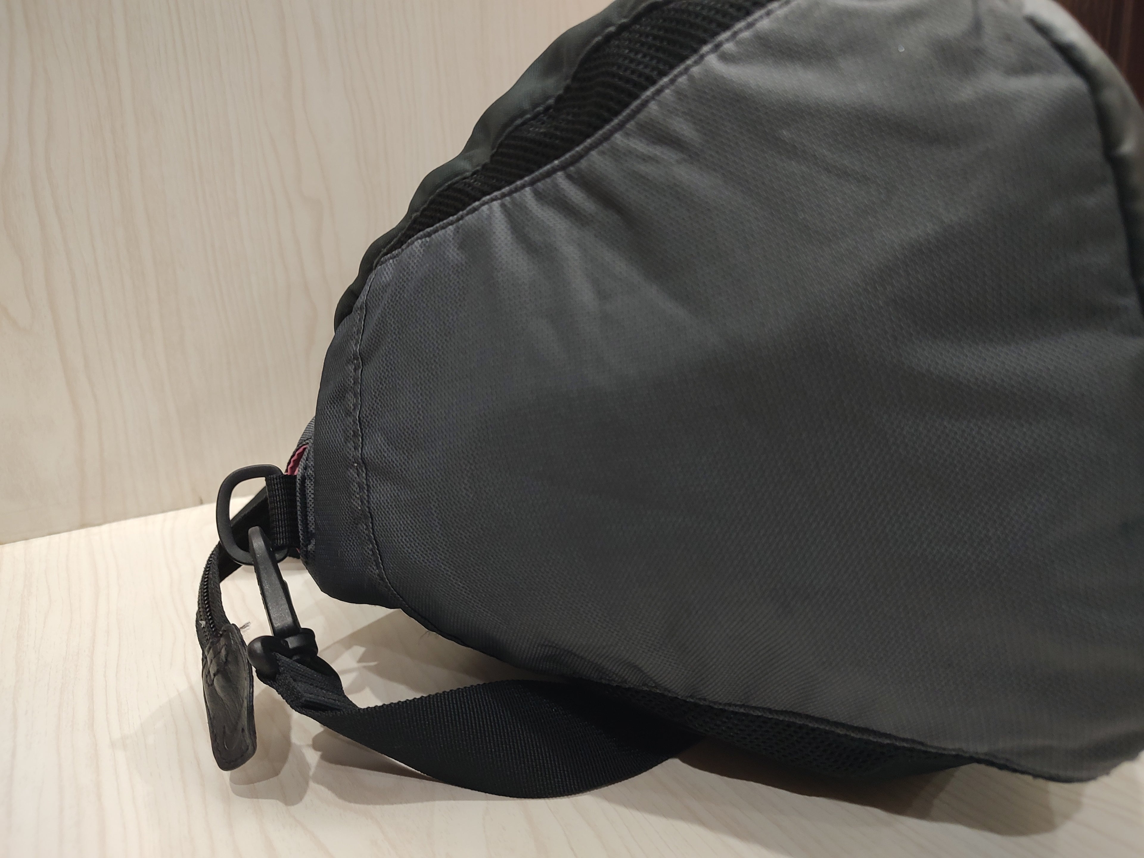 Versatile Two-Tone Sports Duffle Bag