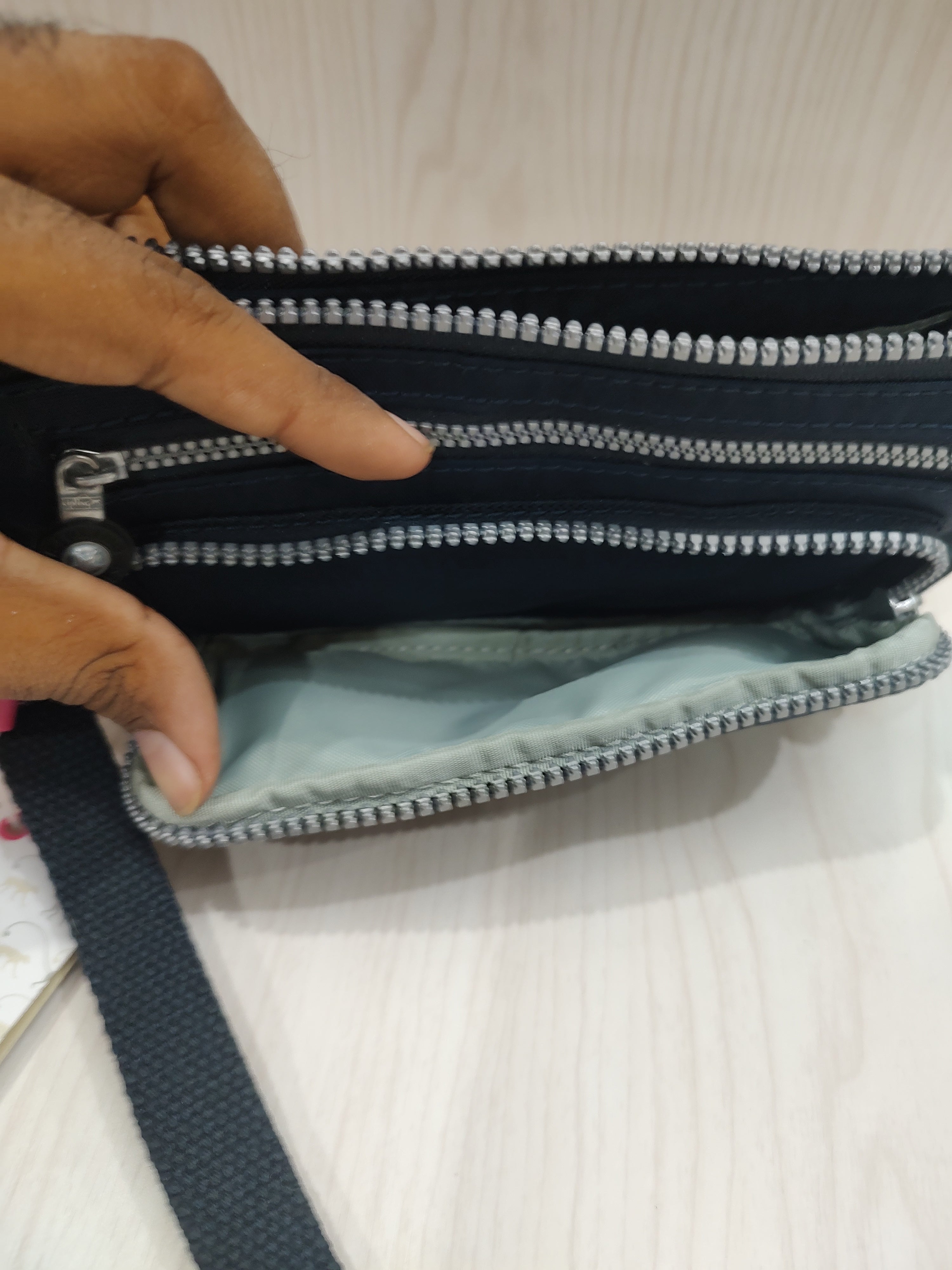 🌌 Multi-Pocket Travel Wristlet & Organizer Clutch
