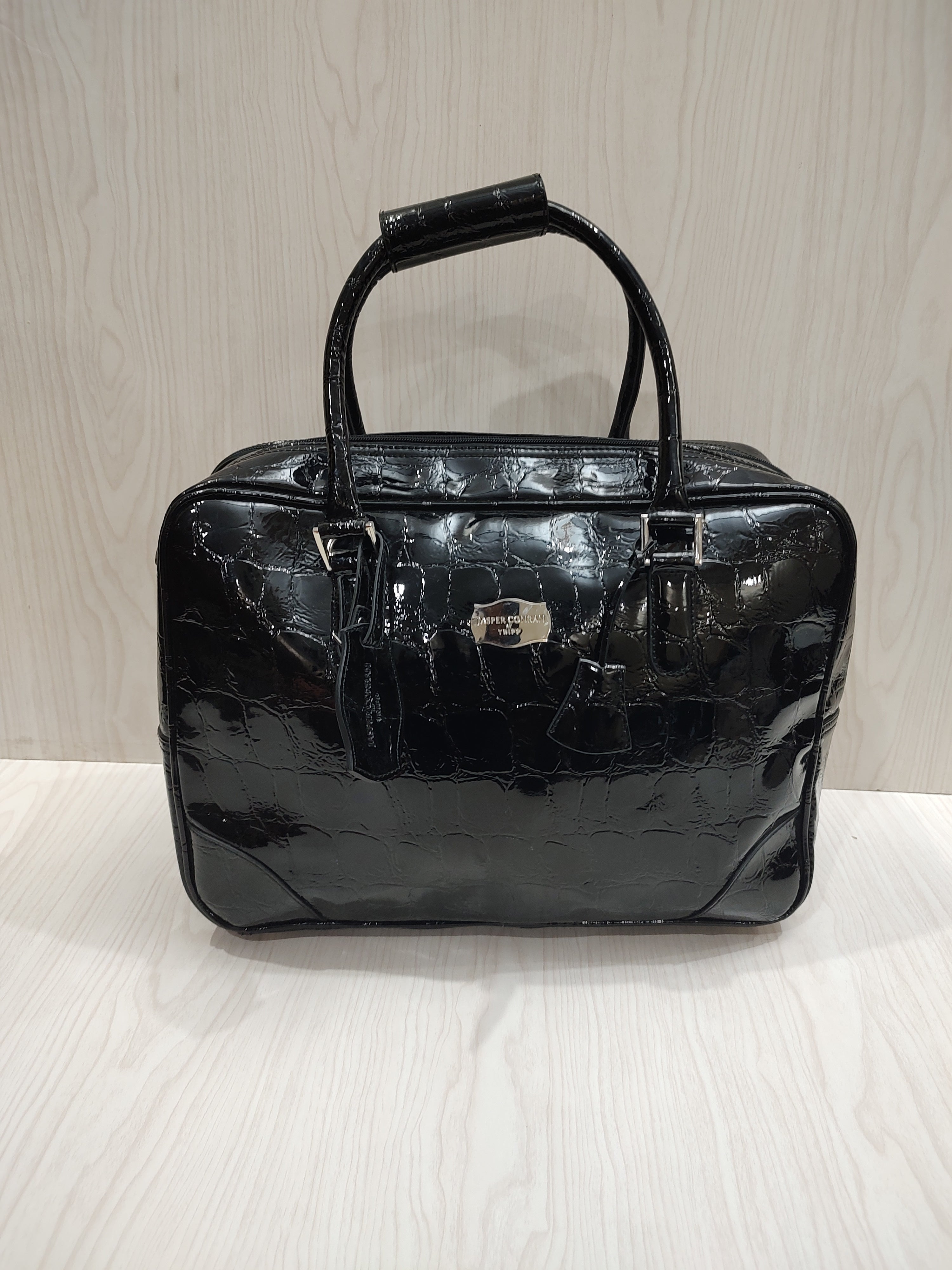 💼 Glossy Black Croc-Embossed Travel & Laptop Briefcase