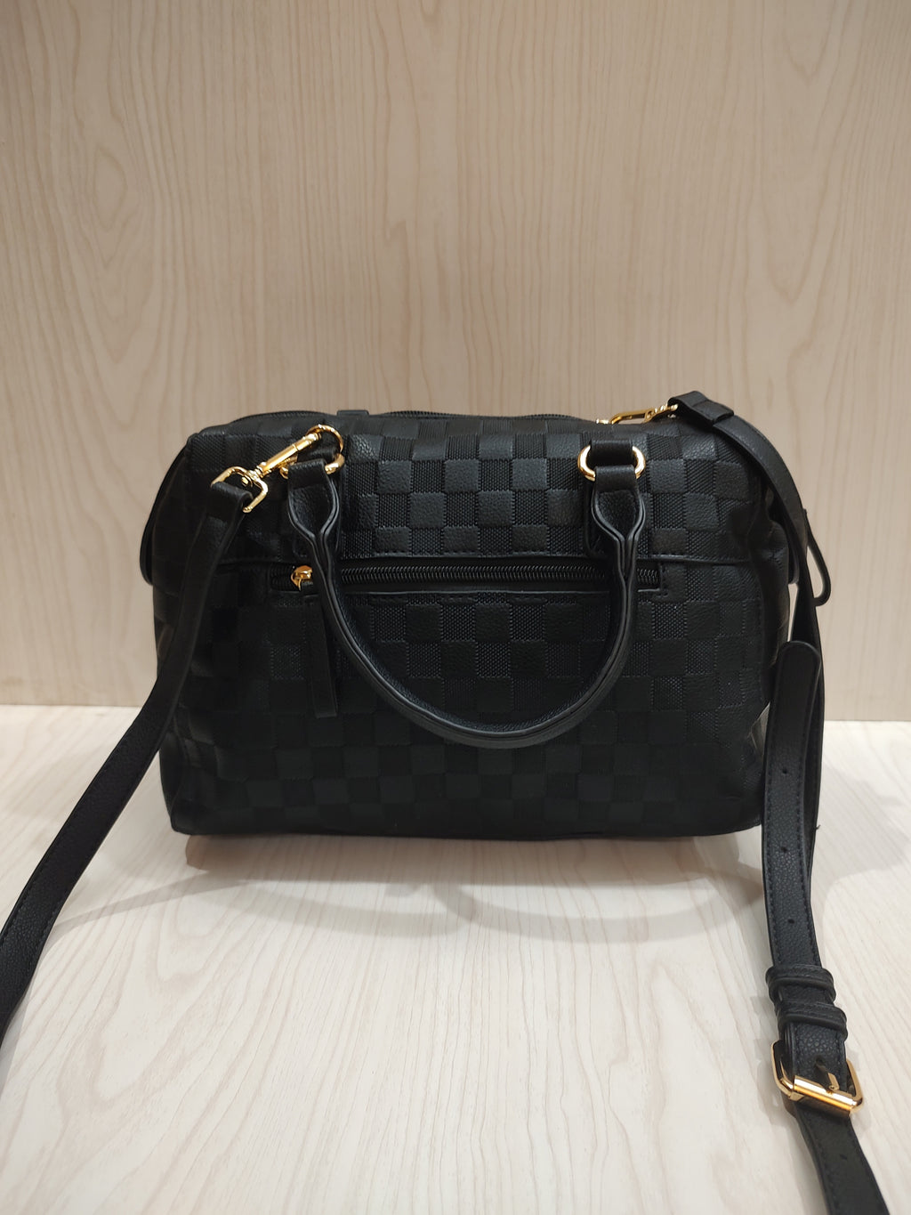 👜 Elegant Checkered Textured Satchel