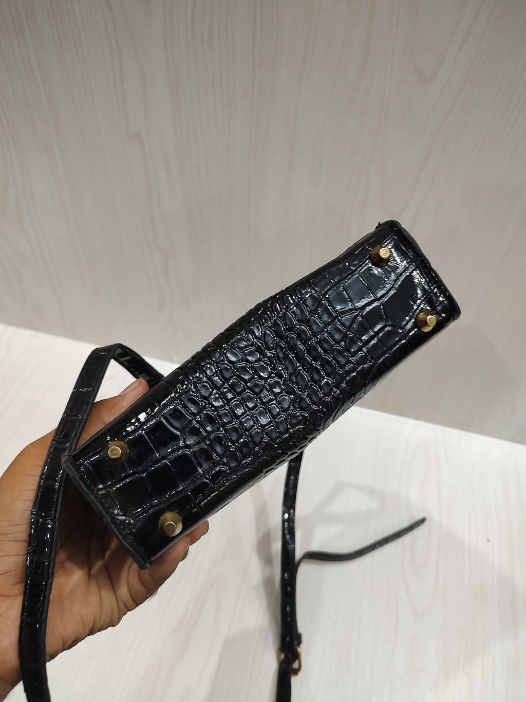 ✨ Elegant Glossy Croc-Embossed Top Handle Bag 👜