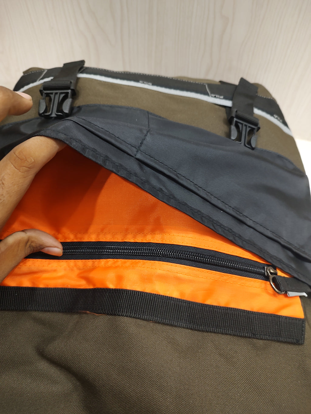 🎒 Tactical Urban Messenger Bag