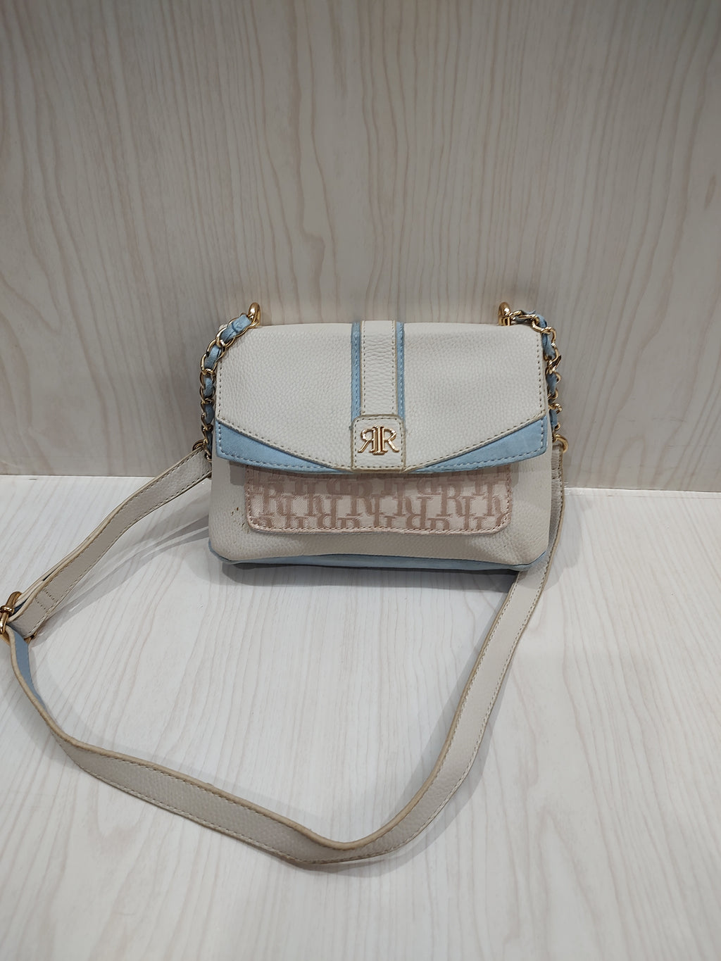 Pastel Elegance Crossbody Bag