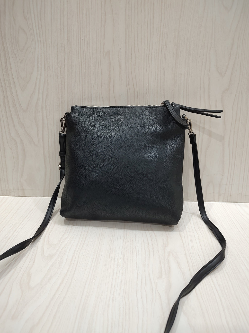🖤 Sleek Textured Crossbody Bag with Triple-Compartment Storage