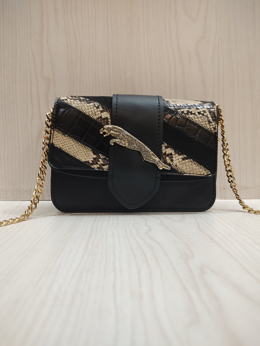 Exotic Patchwork Crossbody Bag with Golden Big Cat Detail 🐆✨