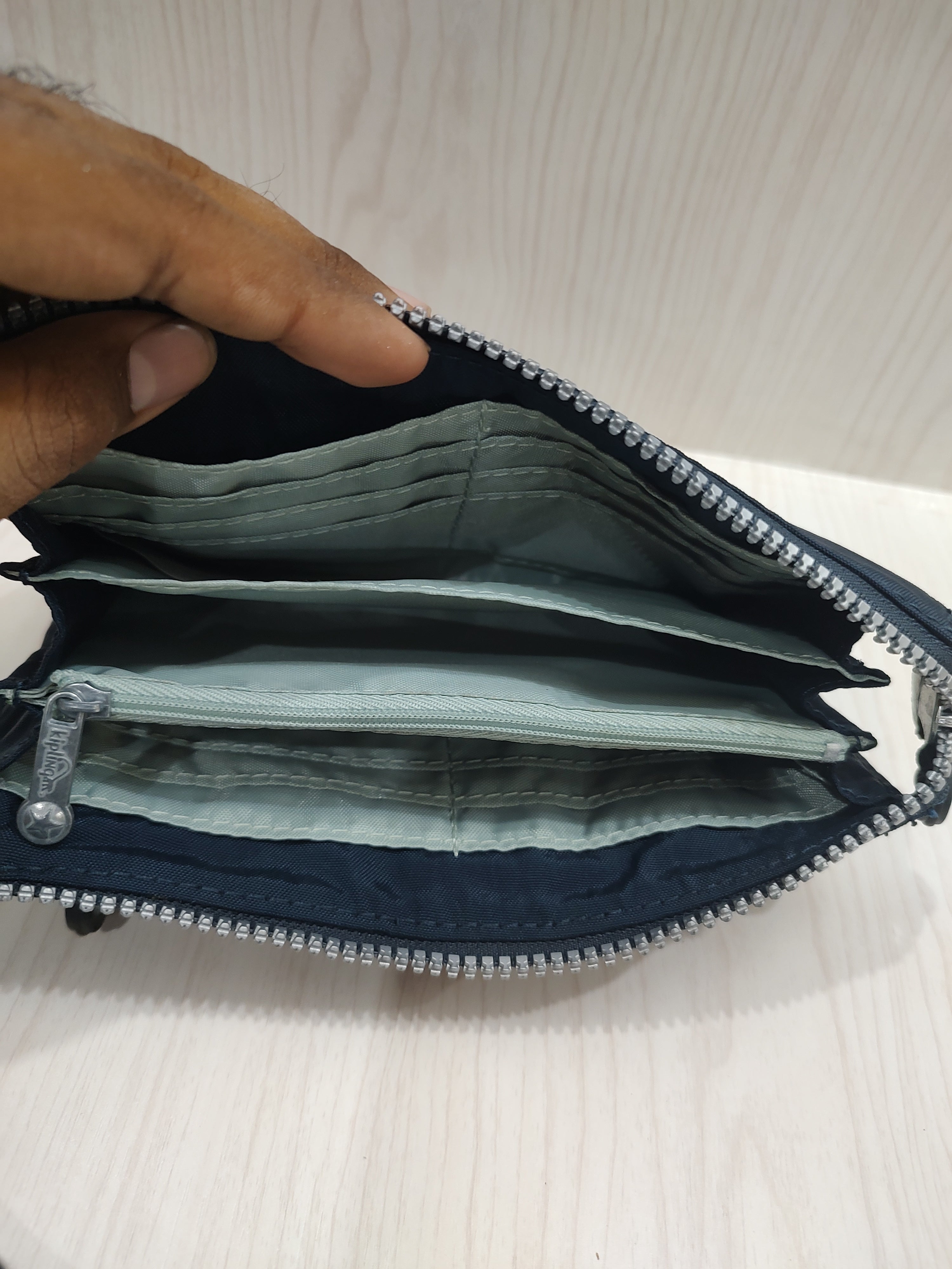 🌌 Multi-Pocket Travel Wristlet & Organizer Clutch