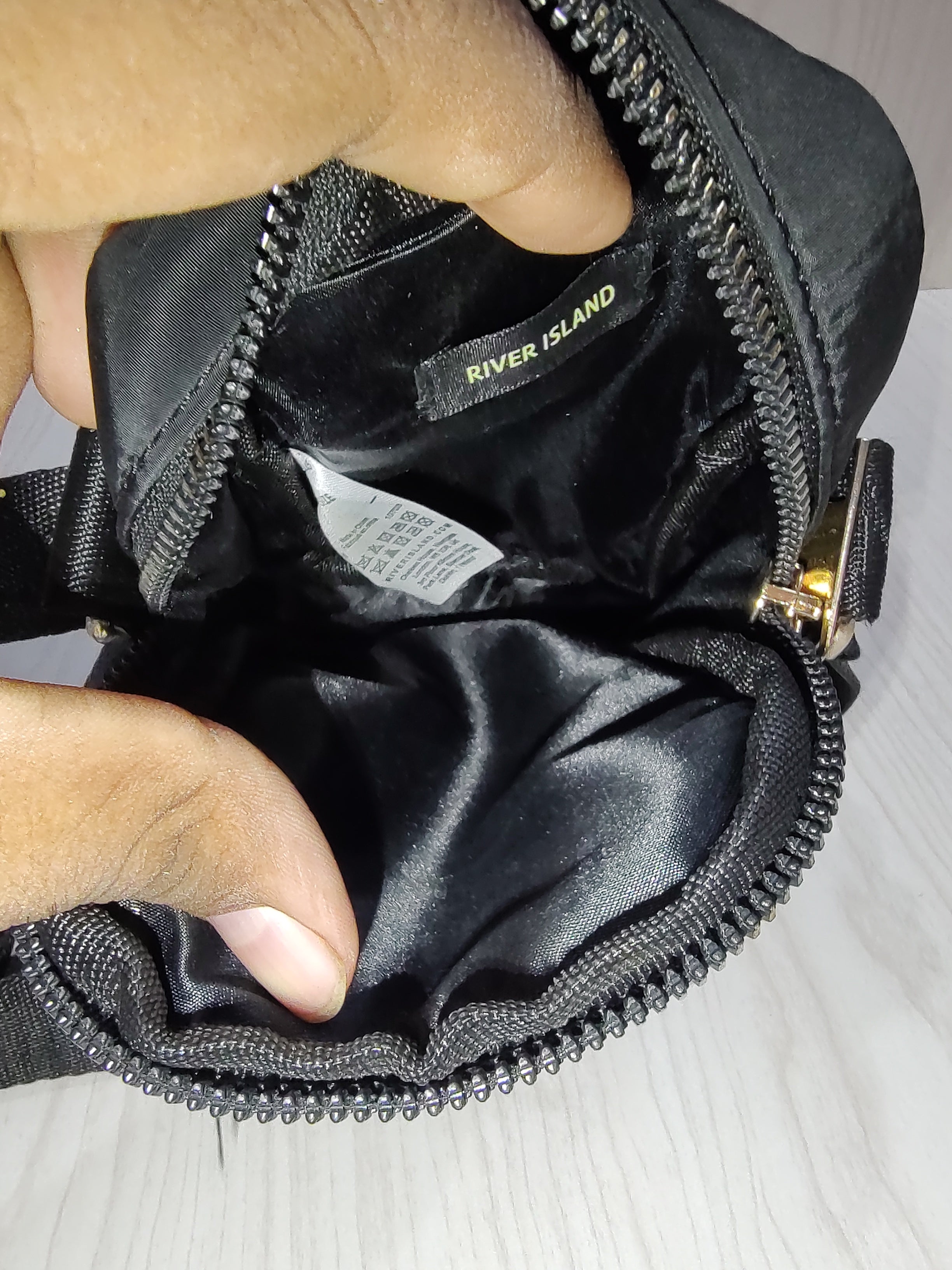 🖤 Quilted Heart Compact Crossbody Bag