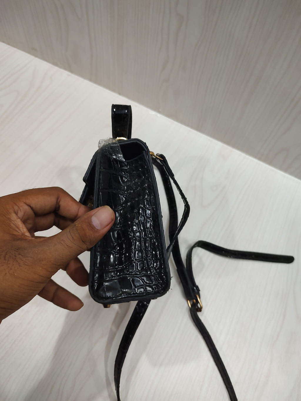 ✨ Elegant Glossy Croc-Embossed Top Handle Bag 👜