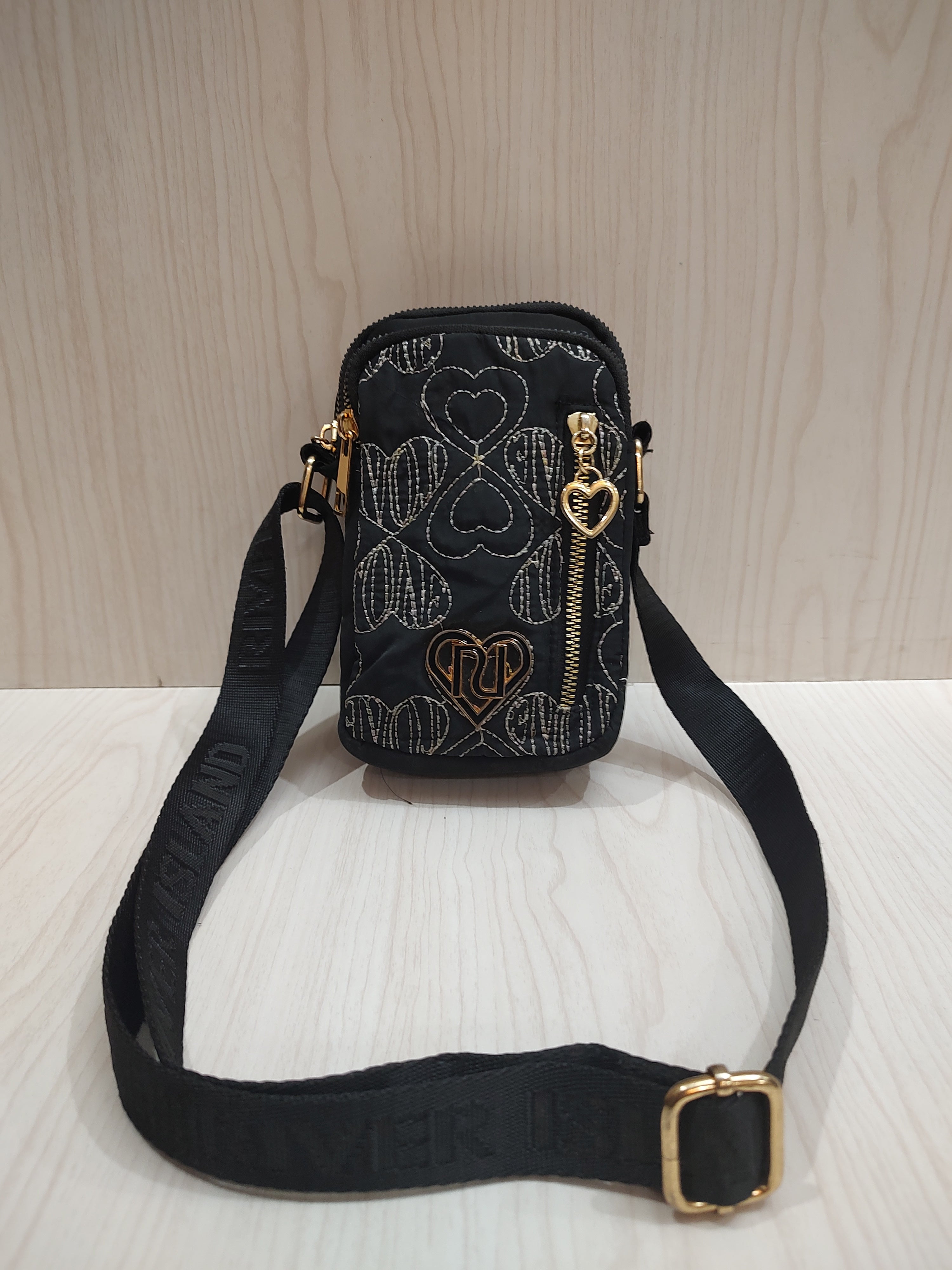 🖤 Quilted Heart Compact Crossbody Bag