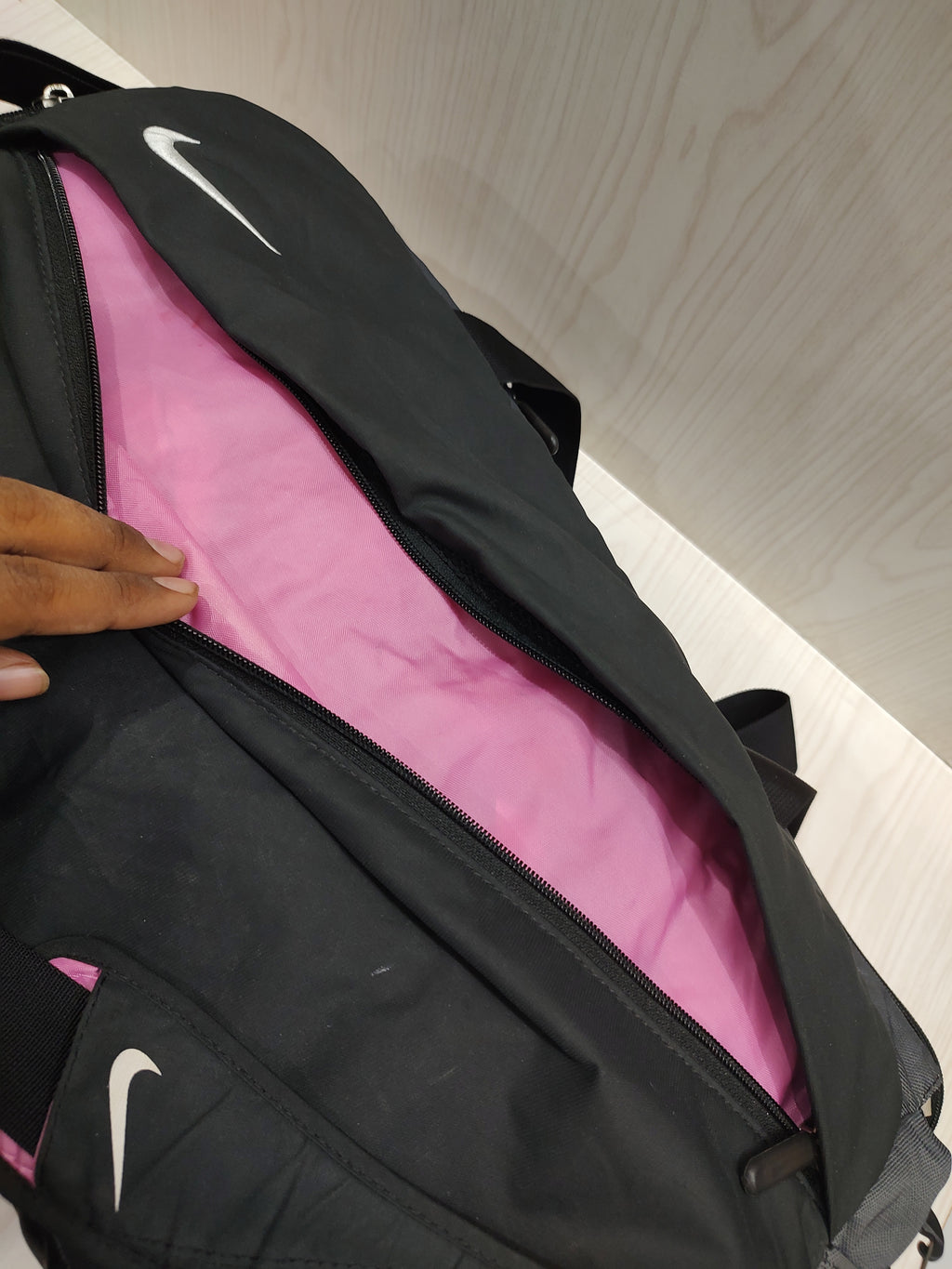 Versatile Two-Tone Sports Duffle Bag