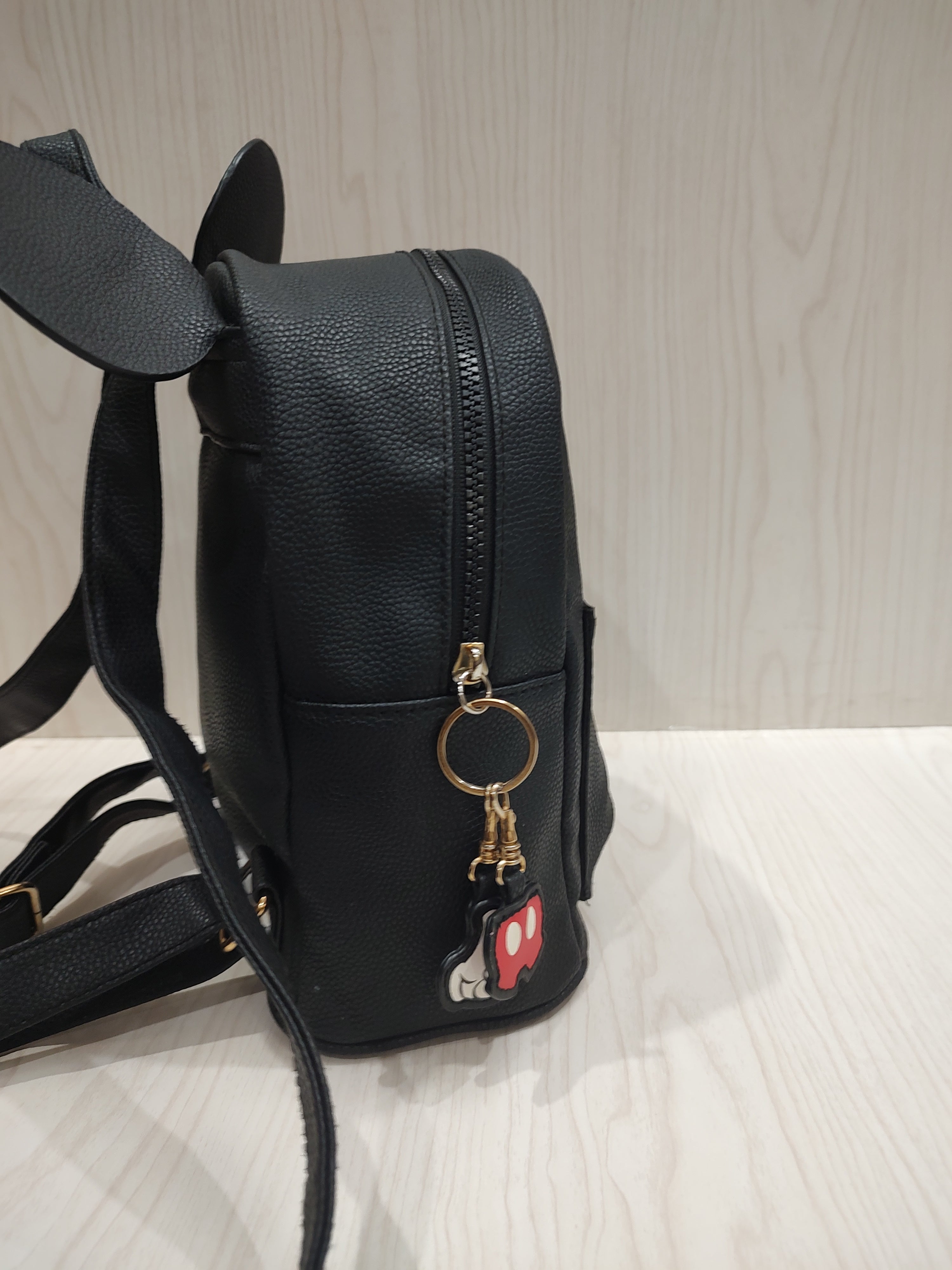🎒 Minimalist Mouse-Eared Mini Backpack